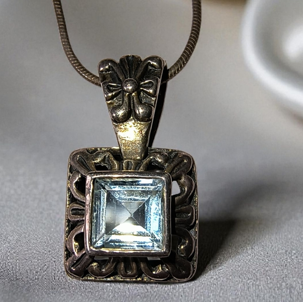 Vintage Blue Topaz Sterling Silver Pendant Necklace